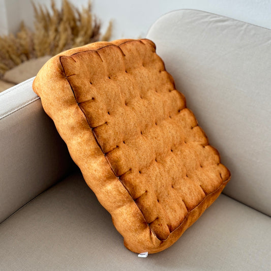 Biscuit pillow / cookie pillow / plush cookie