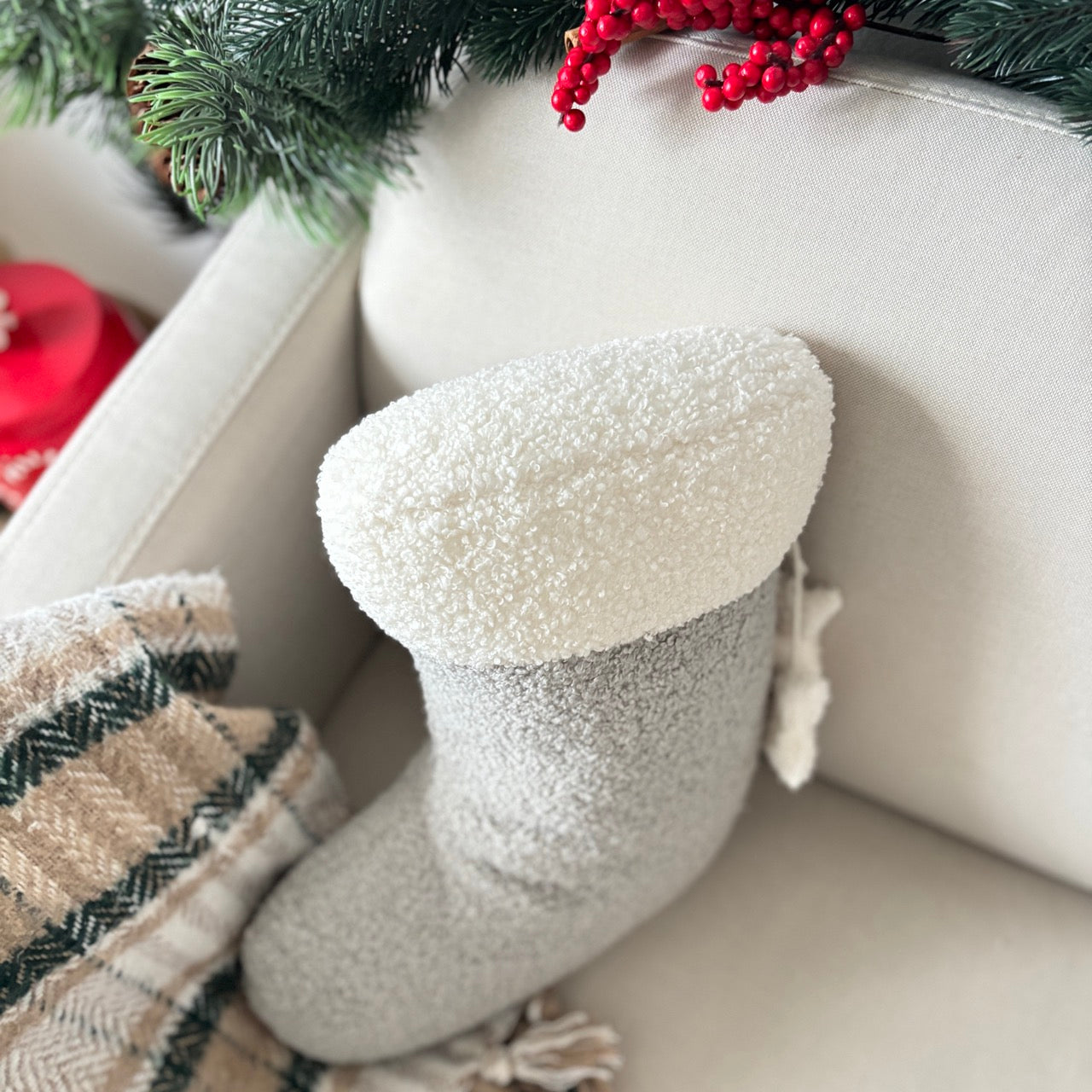 2705e3e1a1a8e1a1a582f11a06c16386