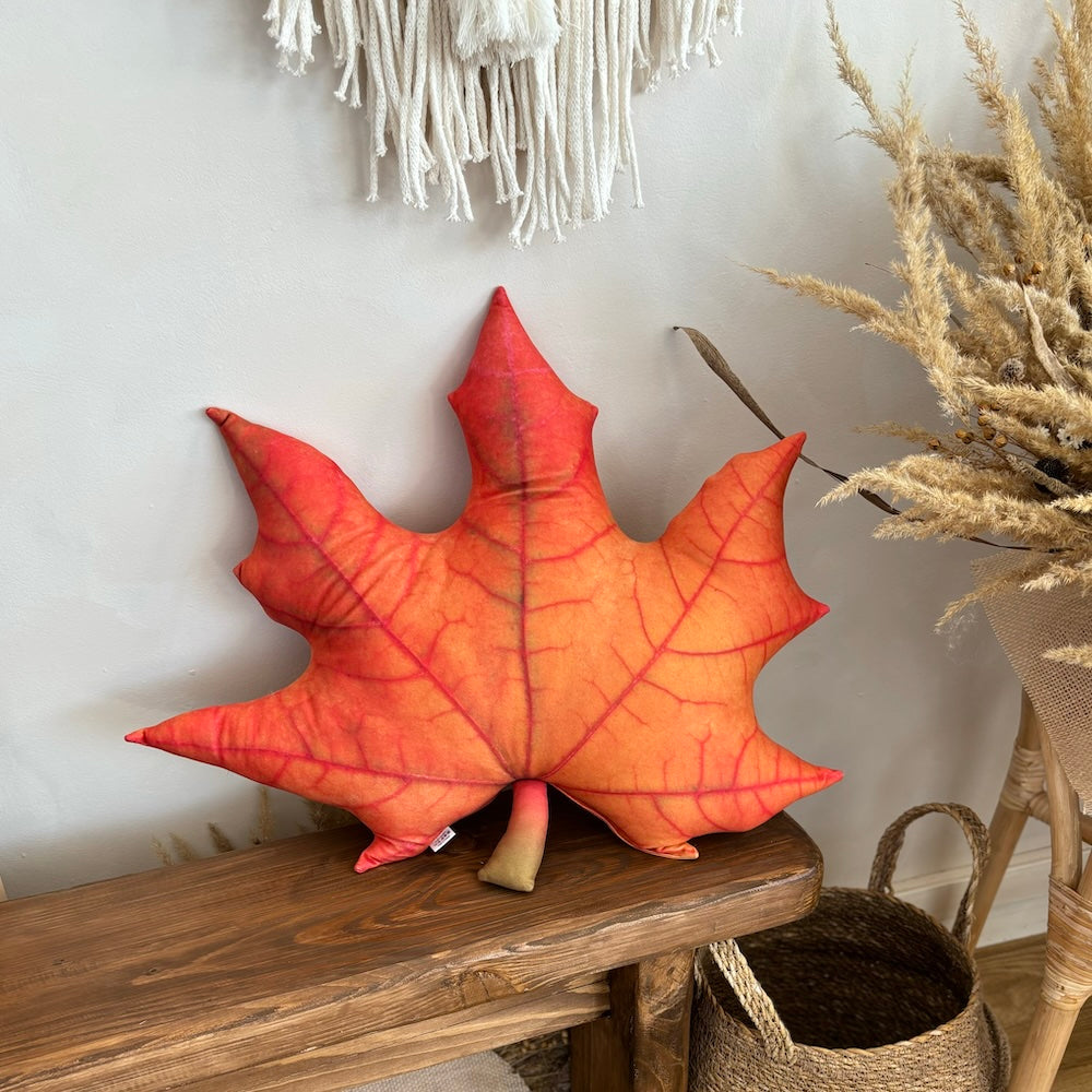 Leaf Pillow / Maple pillow / Fall Leaves Pillow / autumn pillow