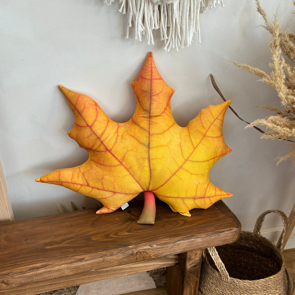 Leaf Pillow / Maple pillow / Fall Leaves Pillow / autumn pillow