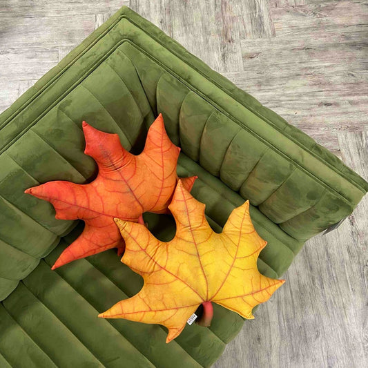 Leaf Pillow / Maple pillow / Fall Leaves Pillow / autumn pillow