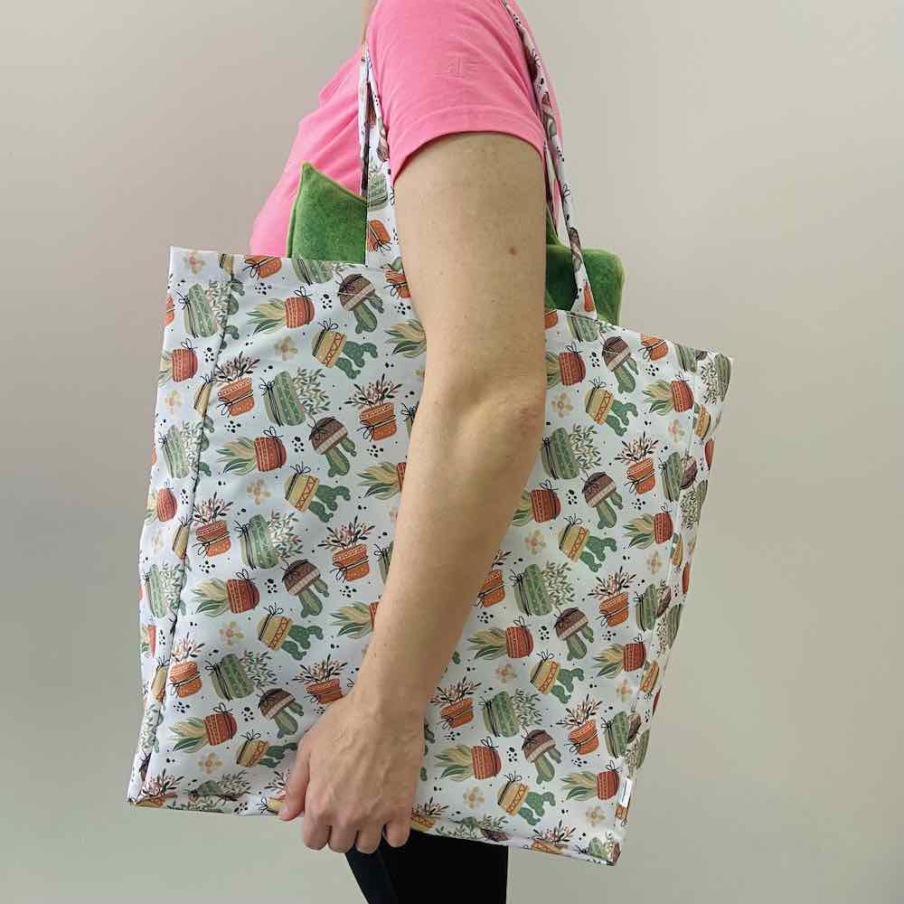 tote bag with cacti