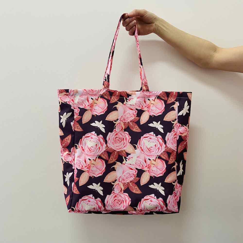 pink roses shopping bag